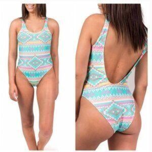 Chubbies‎ Oasis One Piece Swimsuit Scoop Back Pastel Aztec Tribal Print Womens S
